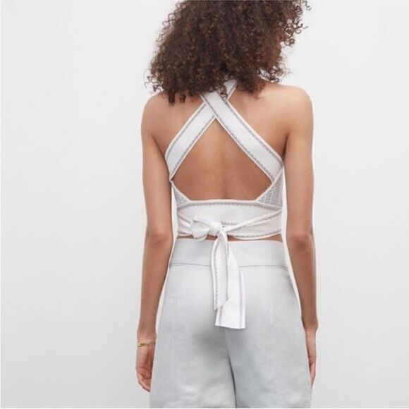 Club Monaco NWT Raeni Halter Knit Top
Blue/White X-Large - Picture 4 of 10